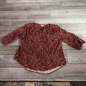 NEW EVRI Animal Print Tie Neck Top. Blouse Size 1X Elastic Sleeve NWT 100% Rayon